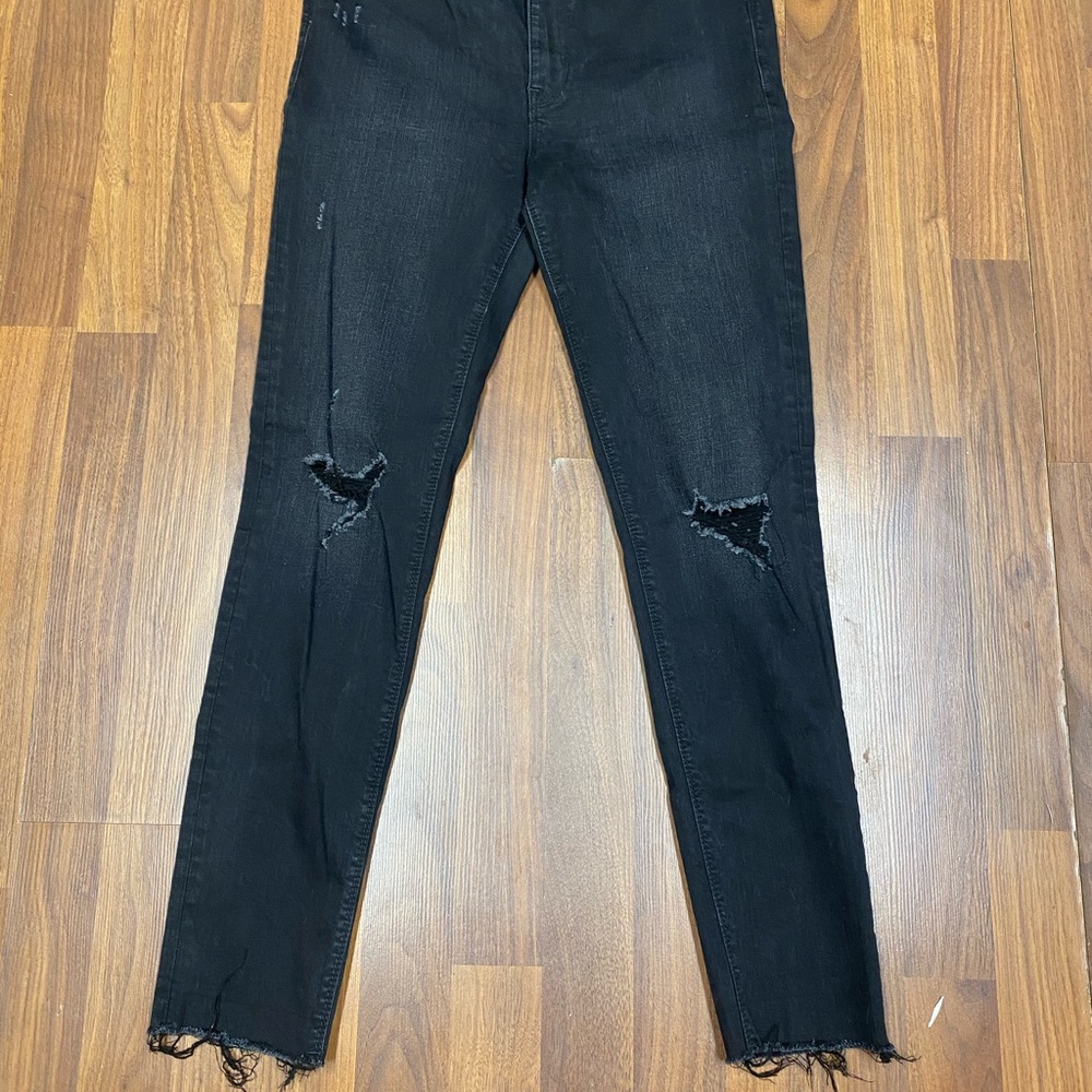 Hudson Jeans- Barbara Super Skinny Black- Size 30